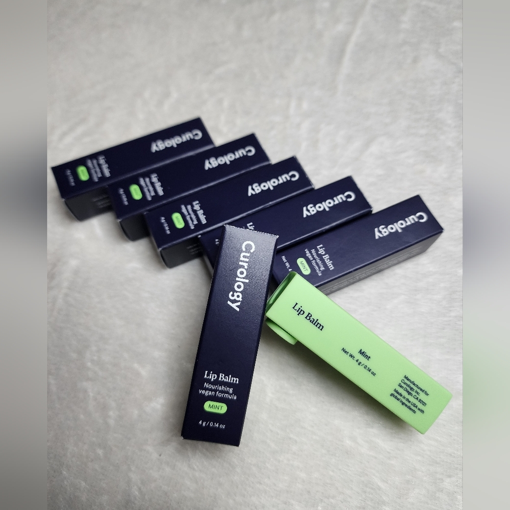 Curology Lip Balm Nourishing Vegan Formula (MINT) 4g./0.14 Oz. (new)